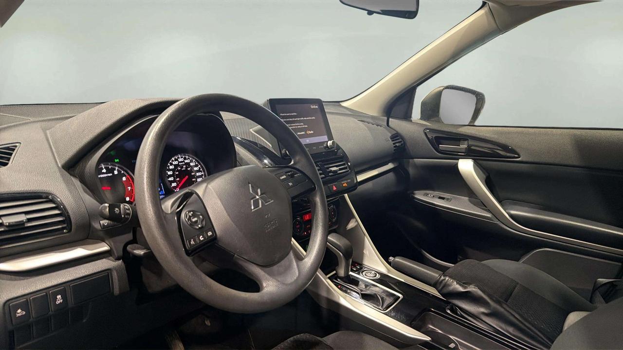 2023 Mitsubishi Eclipse Cross ES| CLEAN CARFAX| AWD| HTD SEATS| CARPLAY Photo