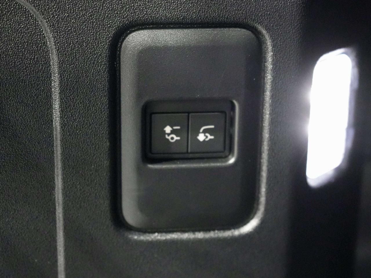 2024 Land Rover Defender SE|P500|1100KM|NO ACCIDENT|HUD|360|PANO|MERIDIAN Photo