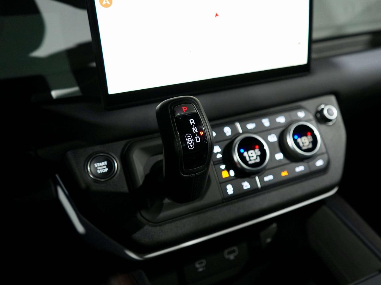 2024 Land Rover Defender SE|P500|1100KM|NO ACCIDENT|HUD|360|PANO|MERIDIAN Photo