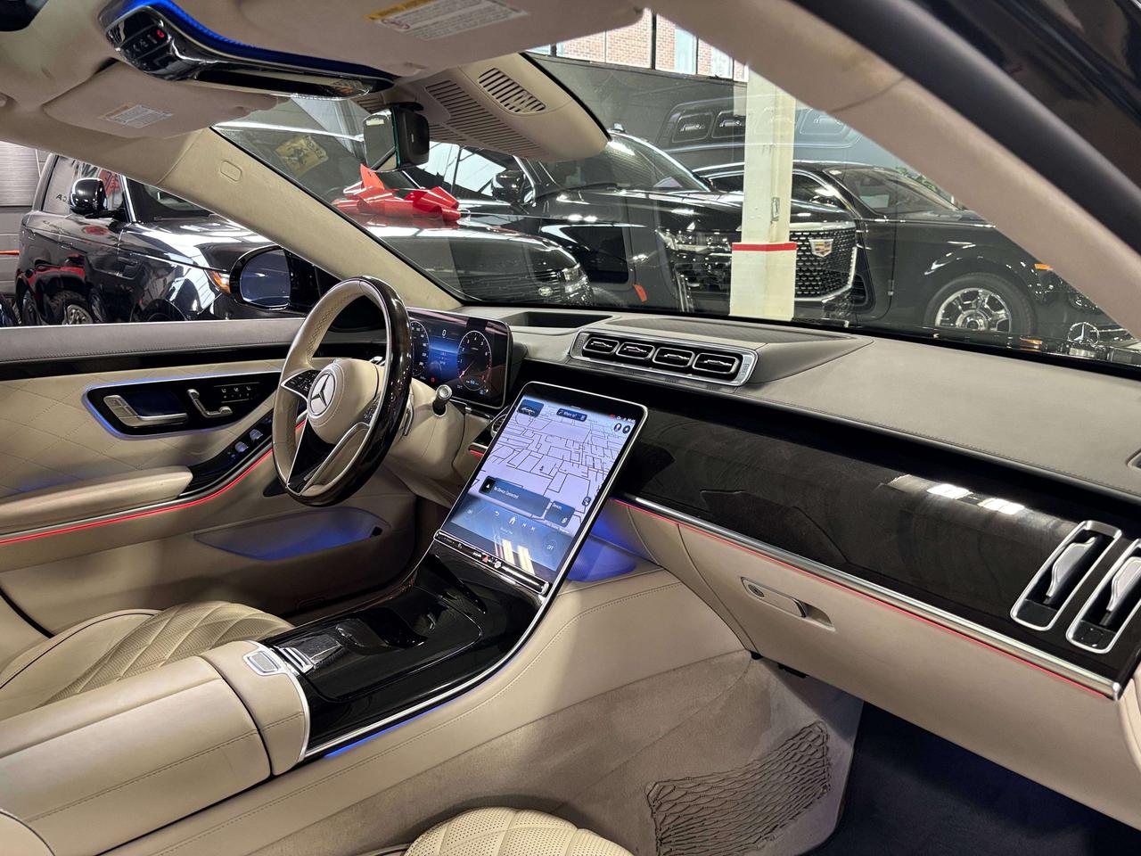 2022 Mercedes-Benz S-Class S580|4MATIC|CREAMLEATHER|REARTABLET|HUD|RECLINE|+ Photo