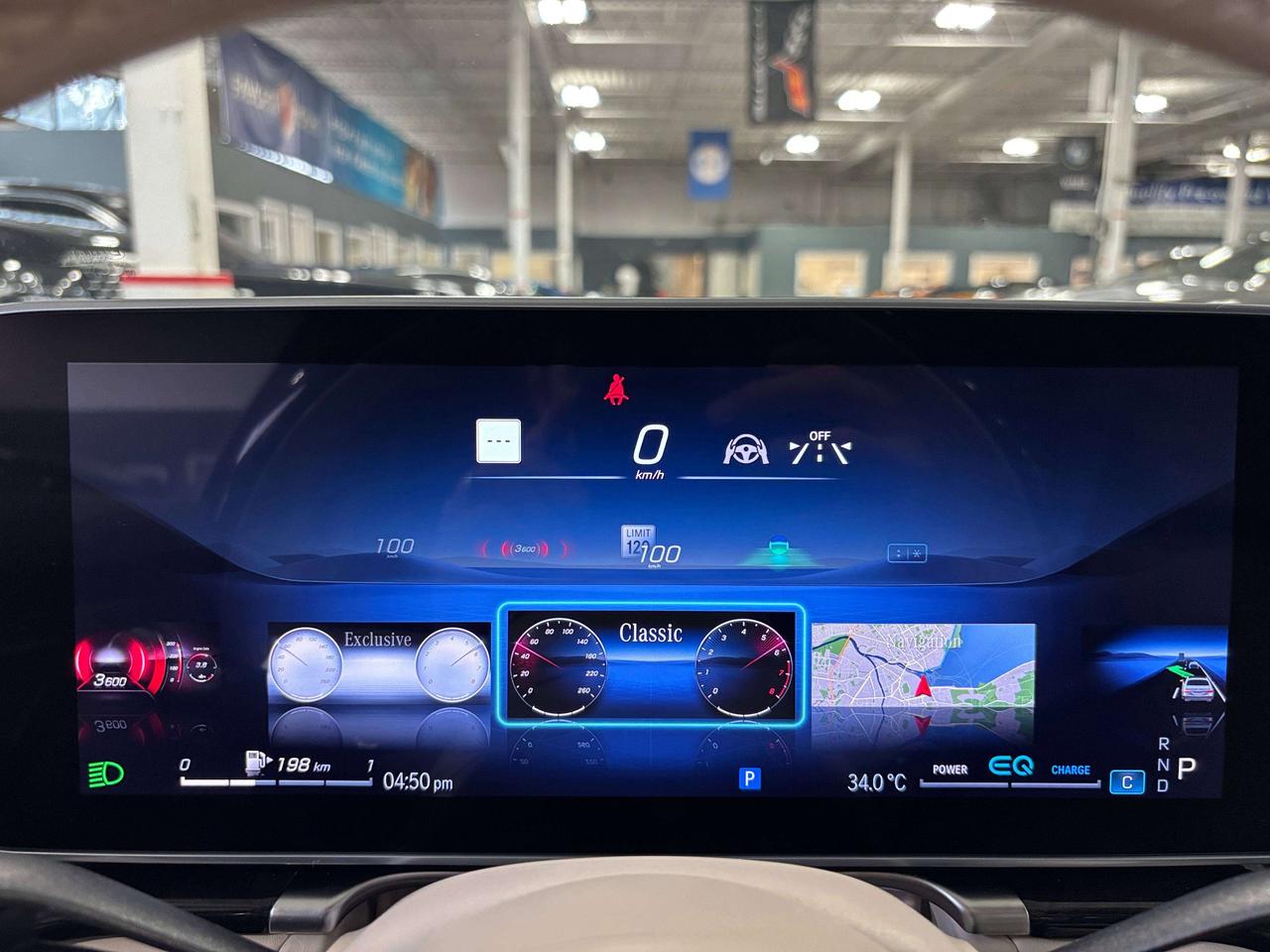 2022 Mercedes-Benz S-Class S580|4MATIC|CREAMLEATHER|REARTABLET|HUD|RECLINE|+ Photo