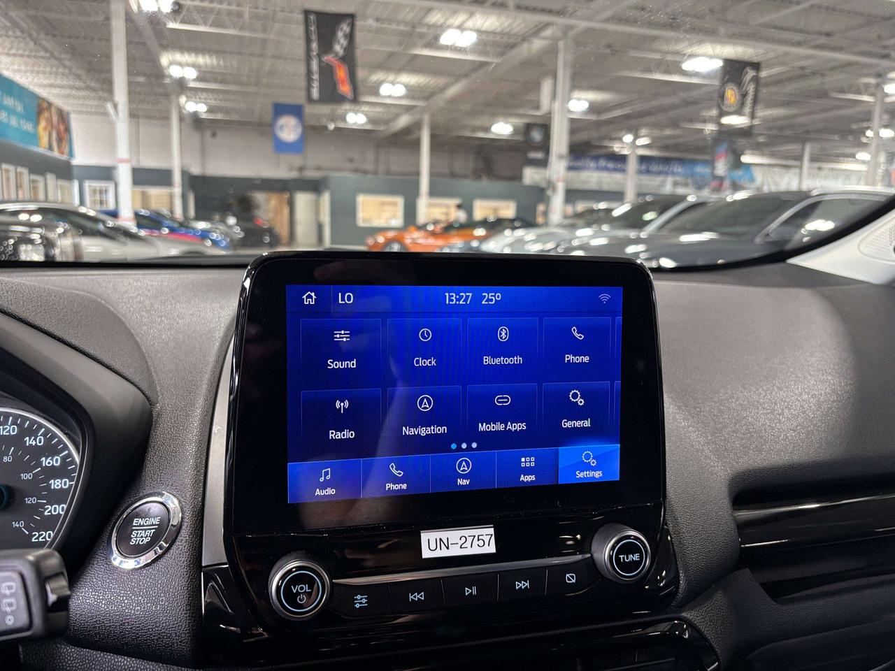 2022 Ford EcoSport Titanium|4WD|NAV|SUNROOF|LEATHER|HEATEDSEATS|+ Photo