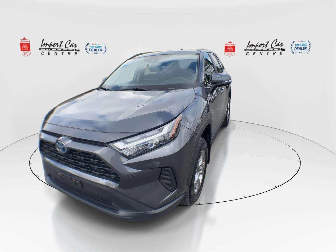 2023 Toyota RAV4 XLE HYBRID, ROOF, HTD. SEATS, BLIS, BK. CAM, ALLOYS Photo