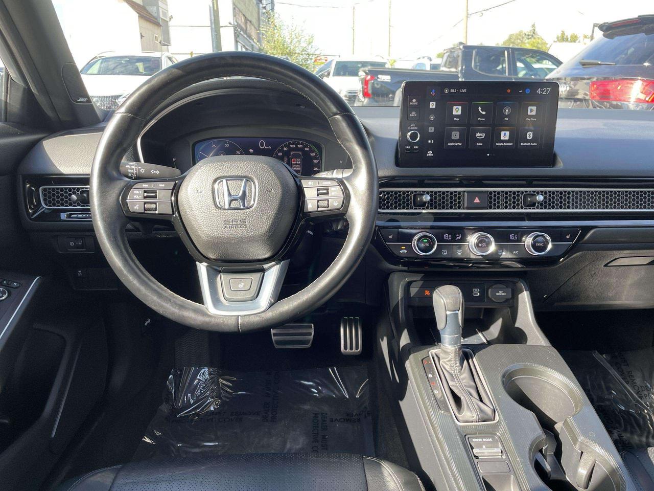 2025 Honda Civic Sport Touring HYBRID!!  LEATHER, BOSE SOUND, ROOF, NAVI, BLIS, BK. CAM, ALLOYS Photo