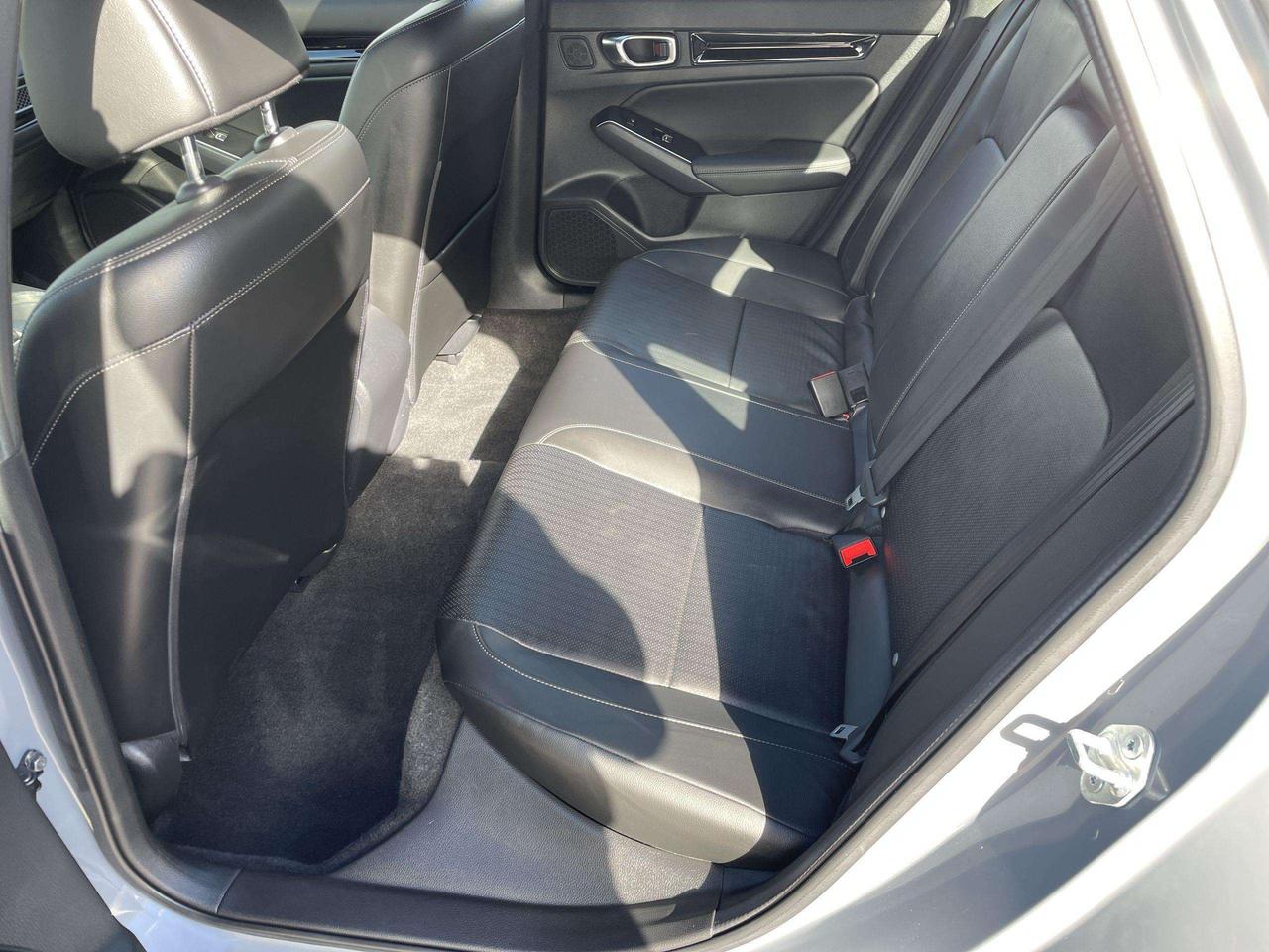 2025 Honda Civic Sport Touring HYBRID!!  LEATHER, BOSE SOUND, ROOF, NAVI, BLIS, BK. CAM, ALLOYS Photo
