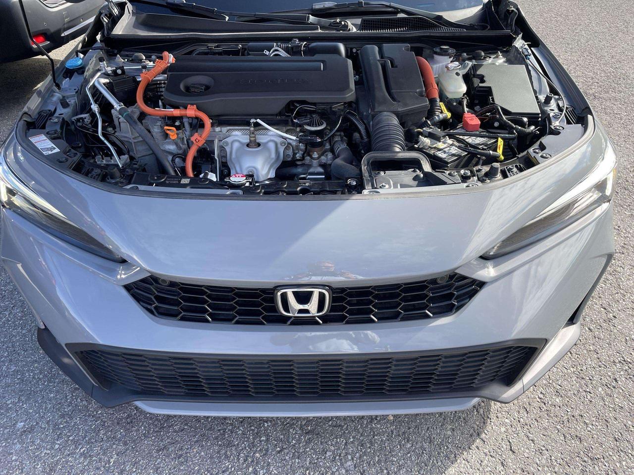2025 Honda Civic Sport Touring HYBRID!!  LEATHER, BOSE SOUND, ROOF, NAVI, BLIS, BK. CAM, ALLOYS Photo