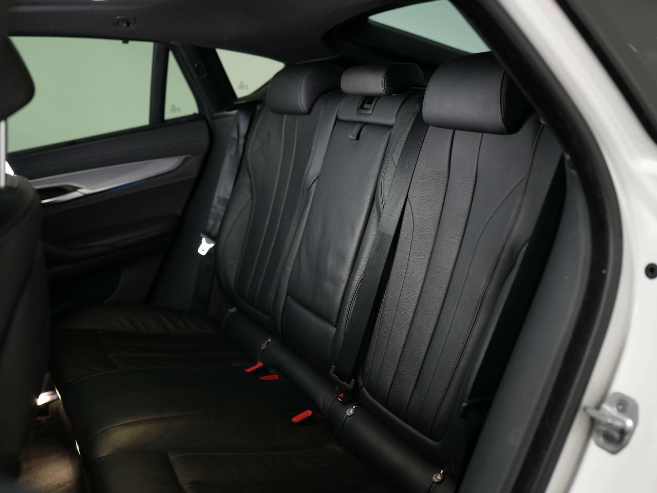 2019 BMW X6 XDRIVE35I | M-SPORT | PREMIUM ENHANCED | SUNROOF Photo