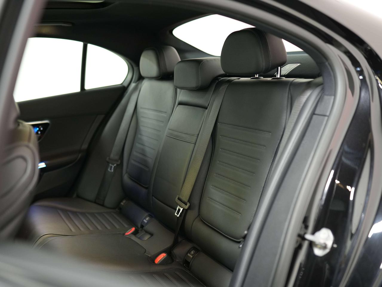 2023 Mercedes-Benz C-Class 43 | AMG | HUD | INTELLIGENT DRIVE | PREMIUM PLUS Photo
