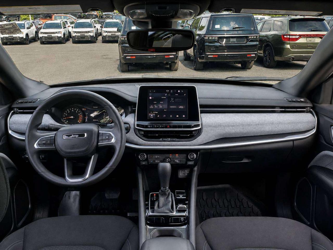 2025 Jeep Compass Sport | Heated Seats | CarPlay |4X4 Photo