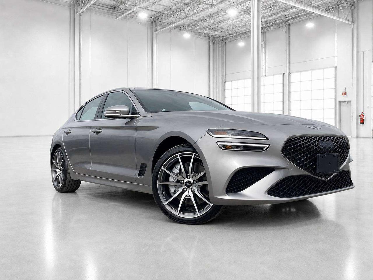 2026 Genesis G70 2.5T Advanced | Vented Leather | Panoroof | AWD Photo5