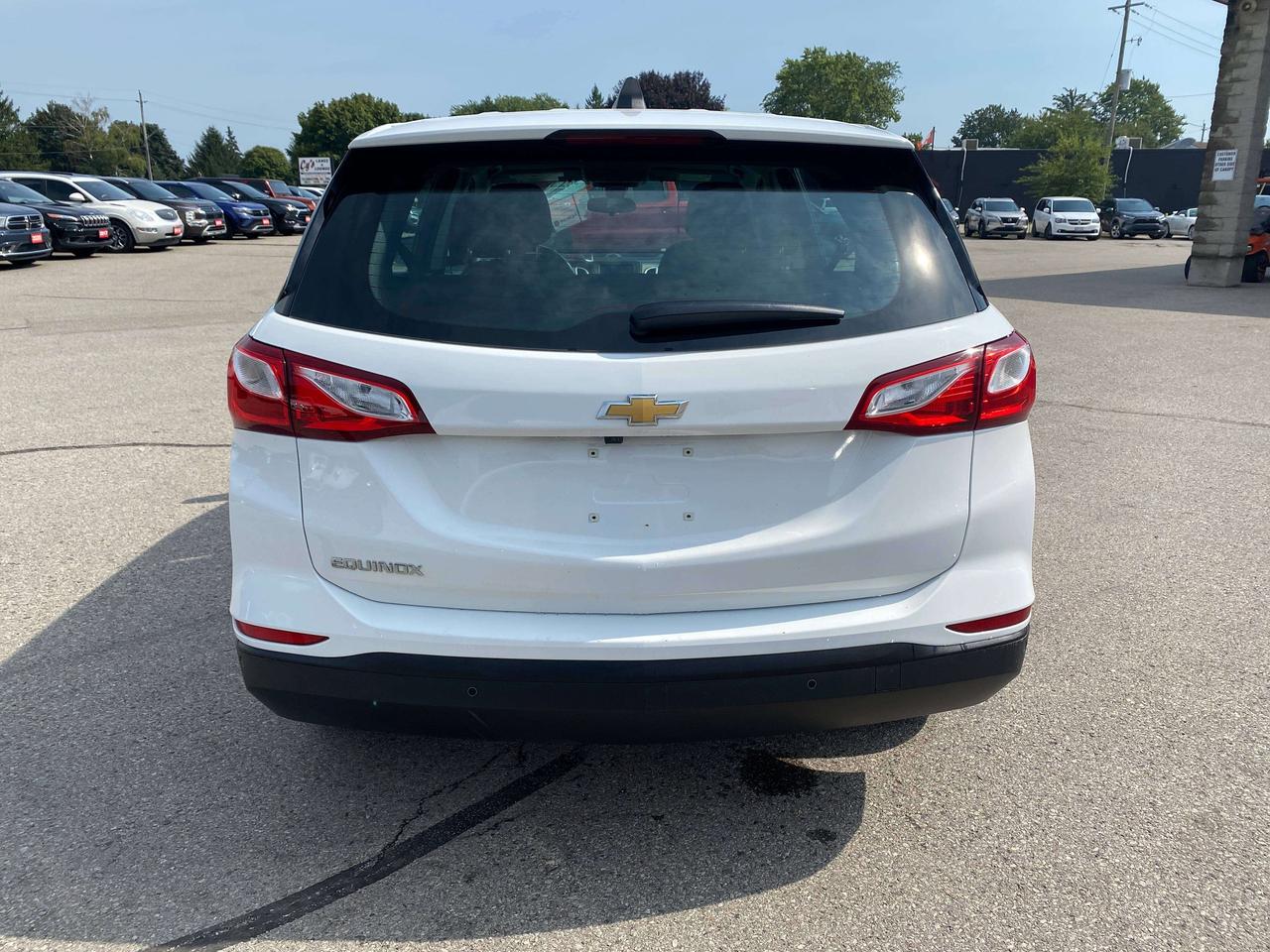 2020 Chevrolet Equinox LS, CLEAN CARFAX, HEATED SEATS, REMOTE START! Photo