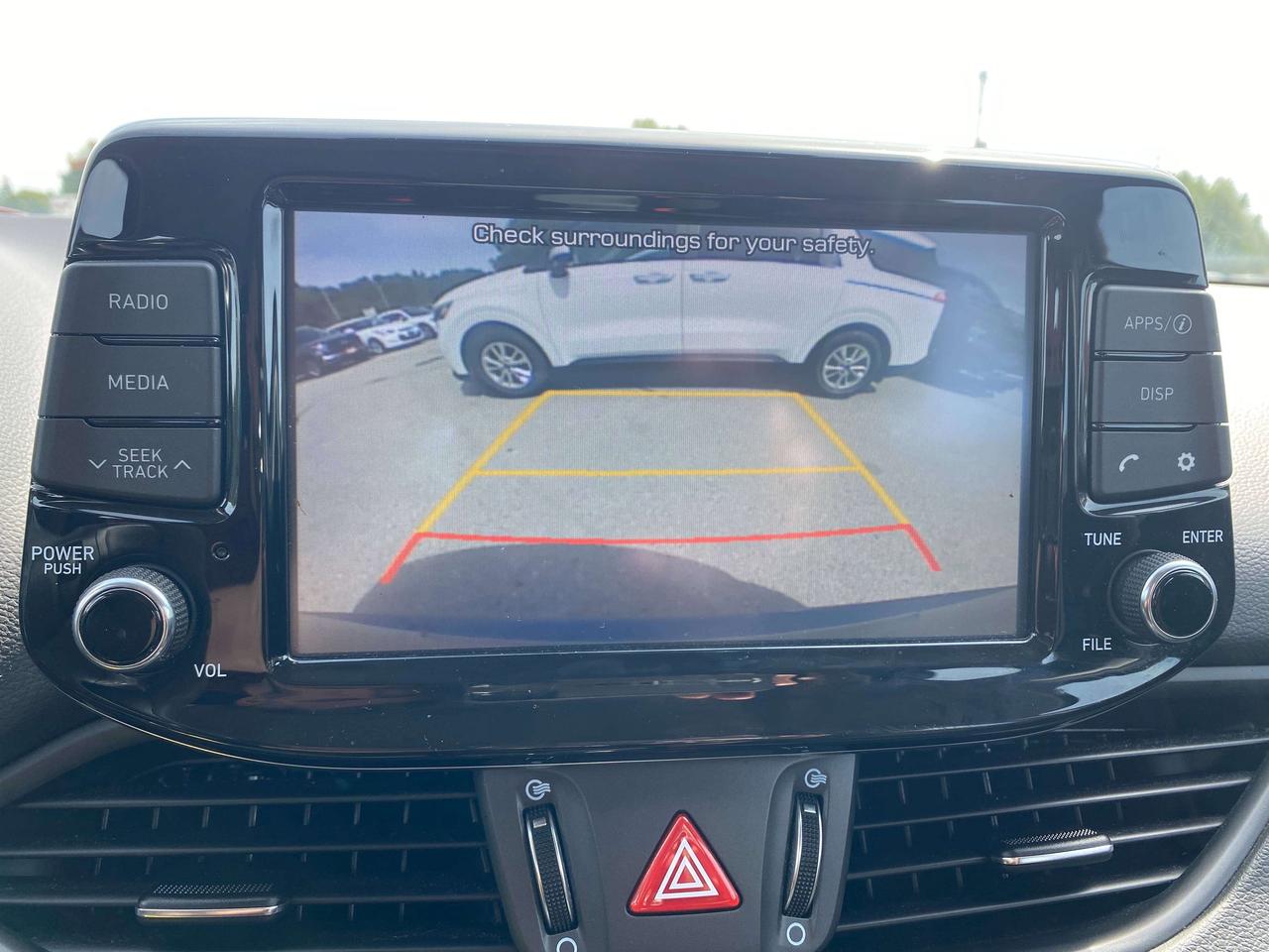 2019 Hyundai Elantra PREFERRED, CLEAN CARFAX, HEATED SEATS / WHEEL! - Photo #16