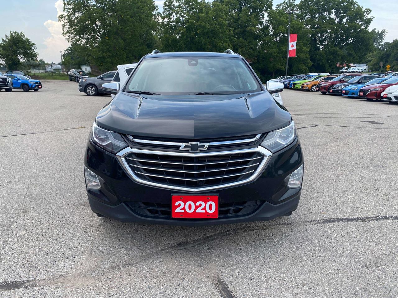2020 Chevrolet Equinox PREMIER, AWD, REMOTE START, HEATED LEATHER SEATS! - Photo #3