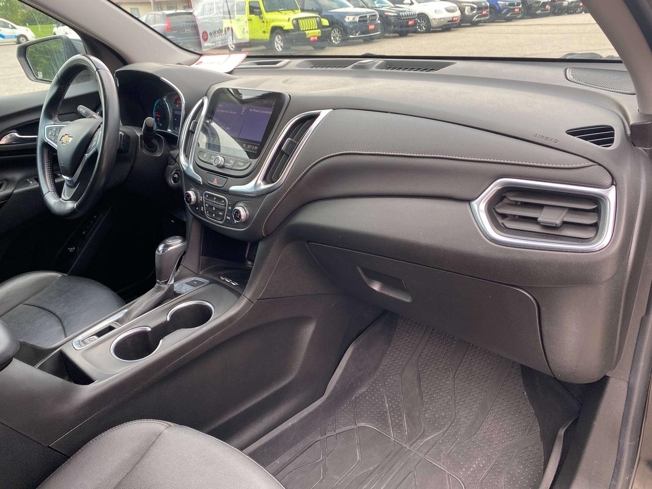 2020 Chevrolet Equinox PREMIER, AWD, REMOTE START, HEATED LEATHER SEATS! - Photo #23