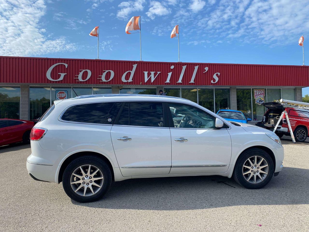 2016 Buick Enclave LEATHER, AWD, CLEAN CARFAX, 7 PASS, REMOTE START!