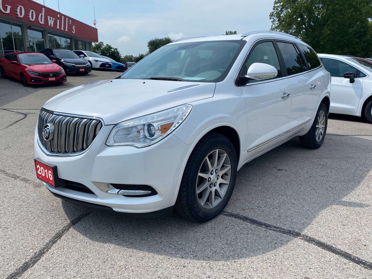 2016 Buick Enclave LEATHER, AWD, CLEAN CARFAX, 7 PASS, REMOTE START! Photo
