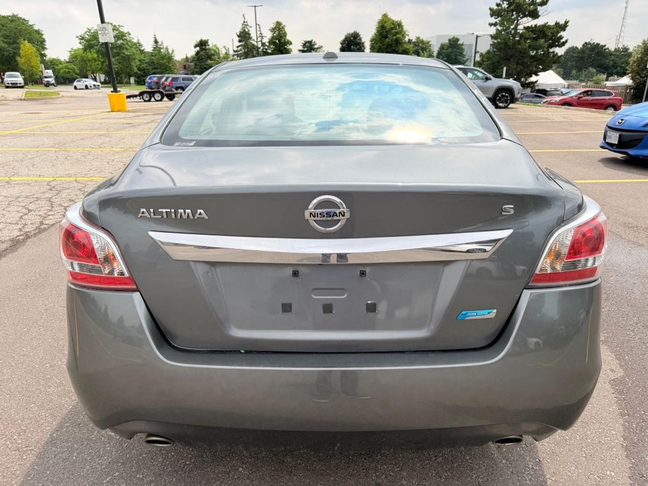 2015 Nissan Altima 2.5 S 4dr Sedan CVT Photo
