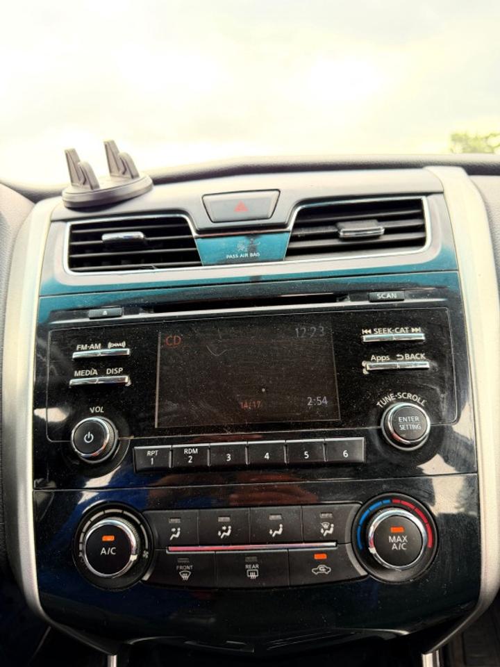 2015 Nissan Altima 2.5 S 4dr Sedan CVT Photo