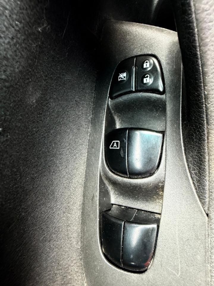 2015 Nissan Altima 2.5 S 4dr Sedan CVT Photo