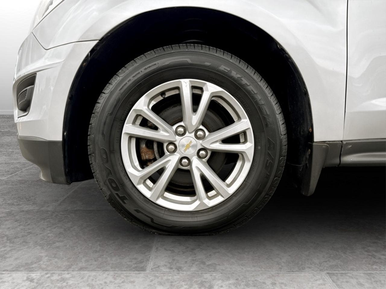 2017 Chevrolet Equinox LS  **LOW MILEAGE** Photo