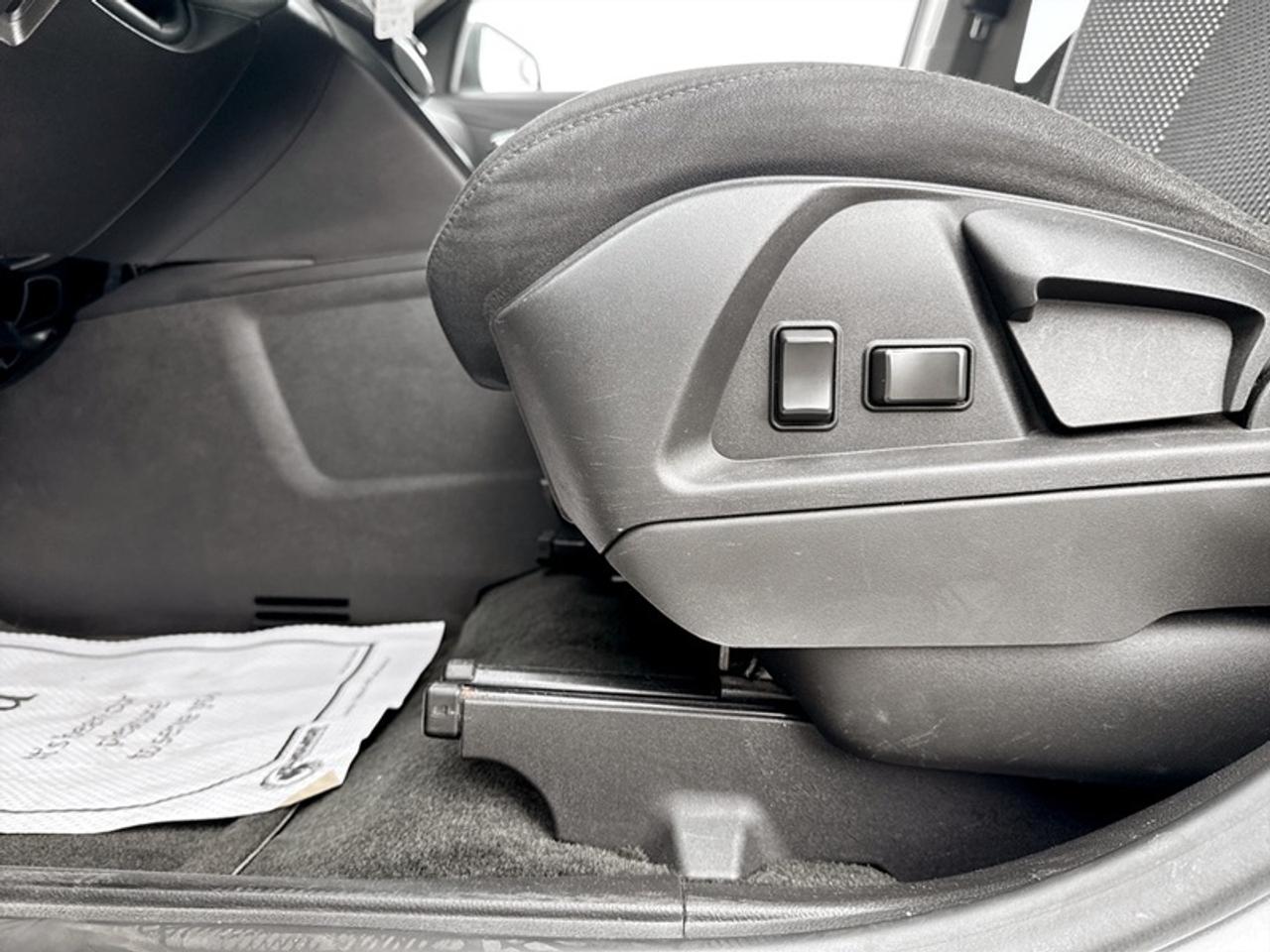 2017 Chevrolet Equinox LS  **LOW MILEAGE** Photo