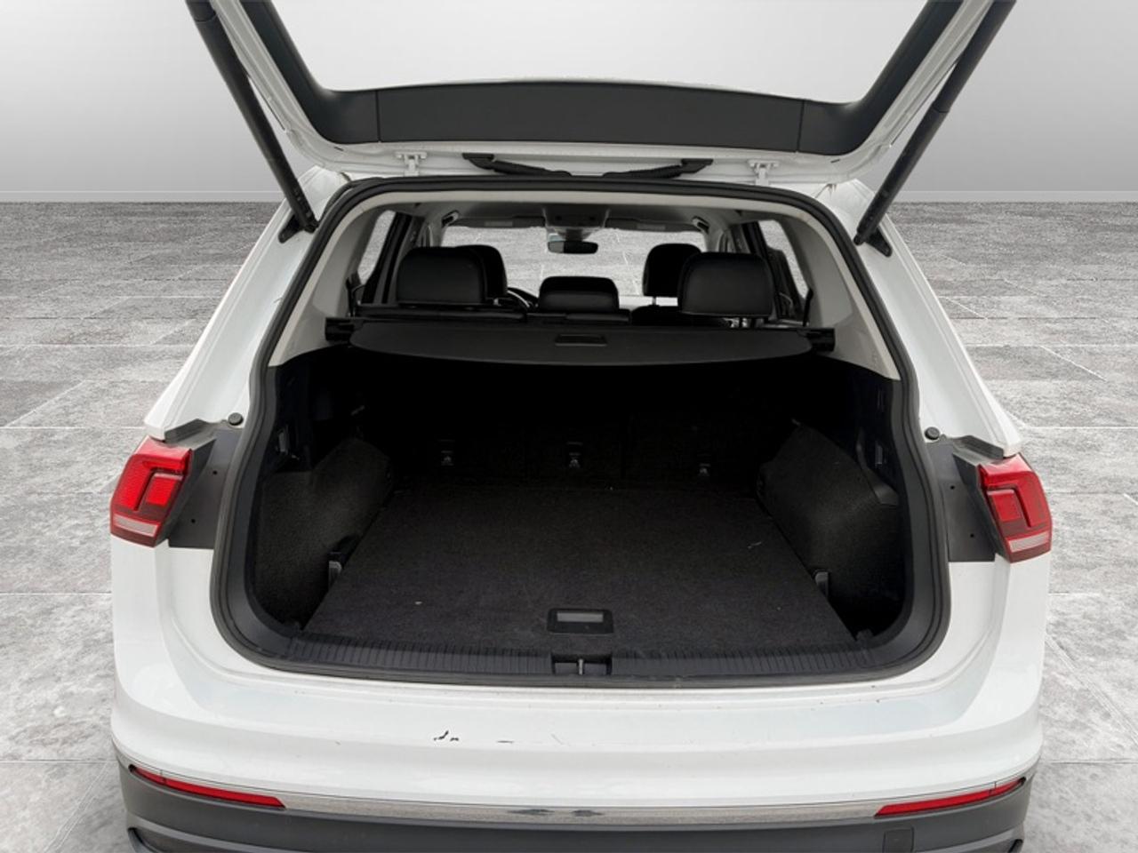 2024 Volkswagen Tiguan COMFORTLINE Photo