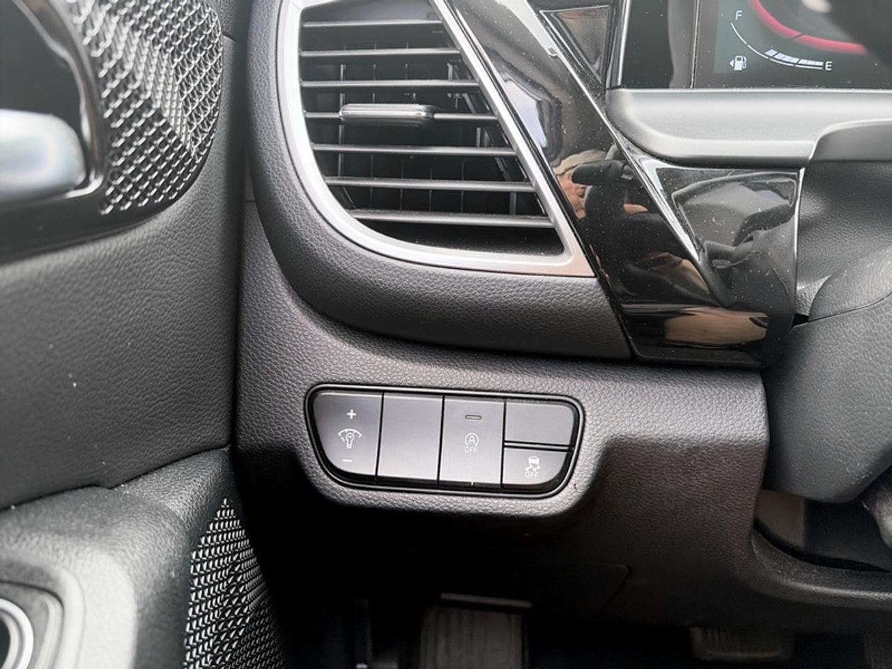 2025 Kia Seltos EX Photo