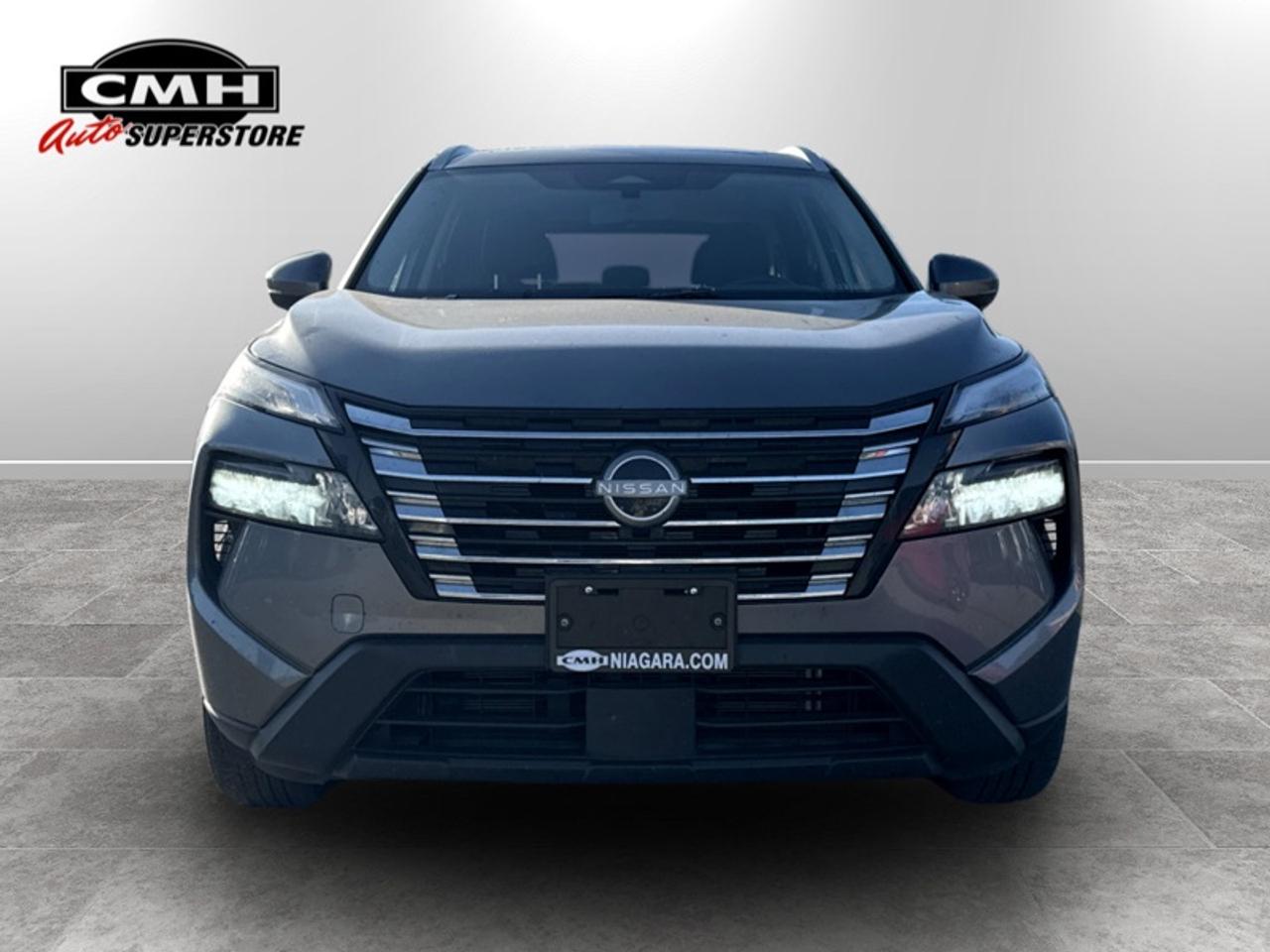 2026 Nissan Rogue SV Moonroof  **PANO ROOF - PWR GATE** Photo