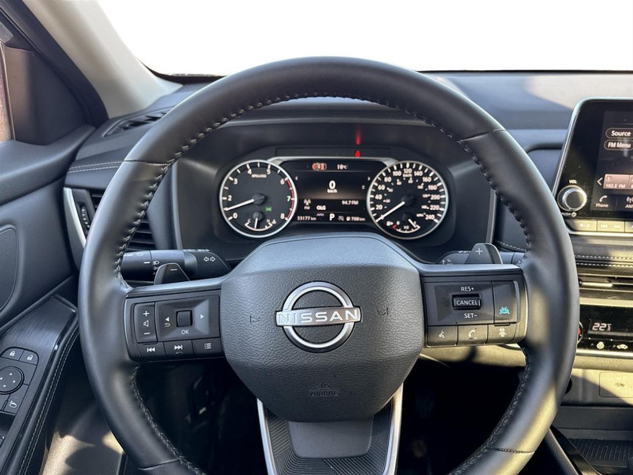 2026 Nissan Rogue SV Moonroof  **PANO ROOF - PWR GATE** Photo