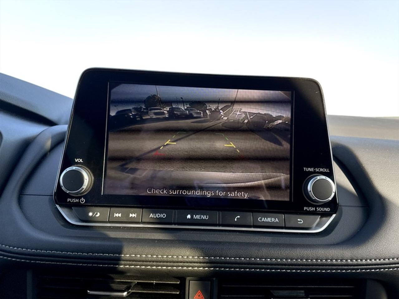 2026 Nissan Rogue SV Moonroof  **PANO ROOF - PWR GATE** Photo