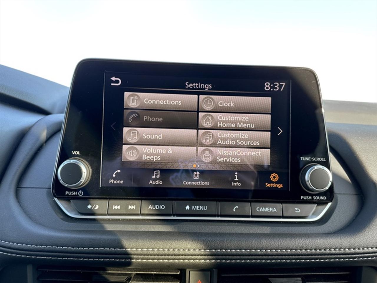 2026 Nissan Rogue SV Moonroof  **PANO ROOF - PWR GATE** Photo