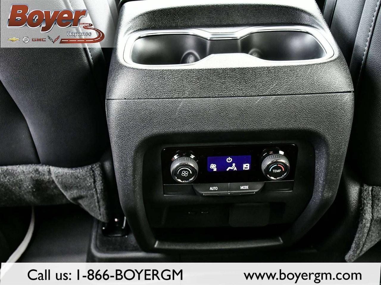 2027 Chevrolet Traverse AWD 4dr Z71 Photo