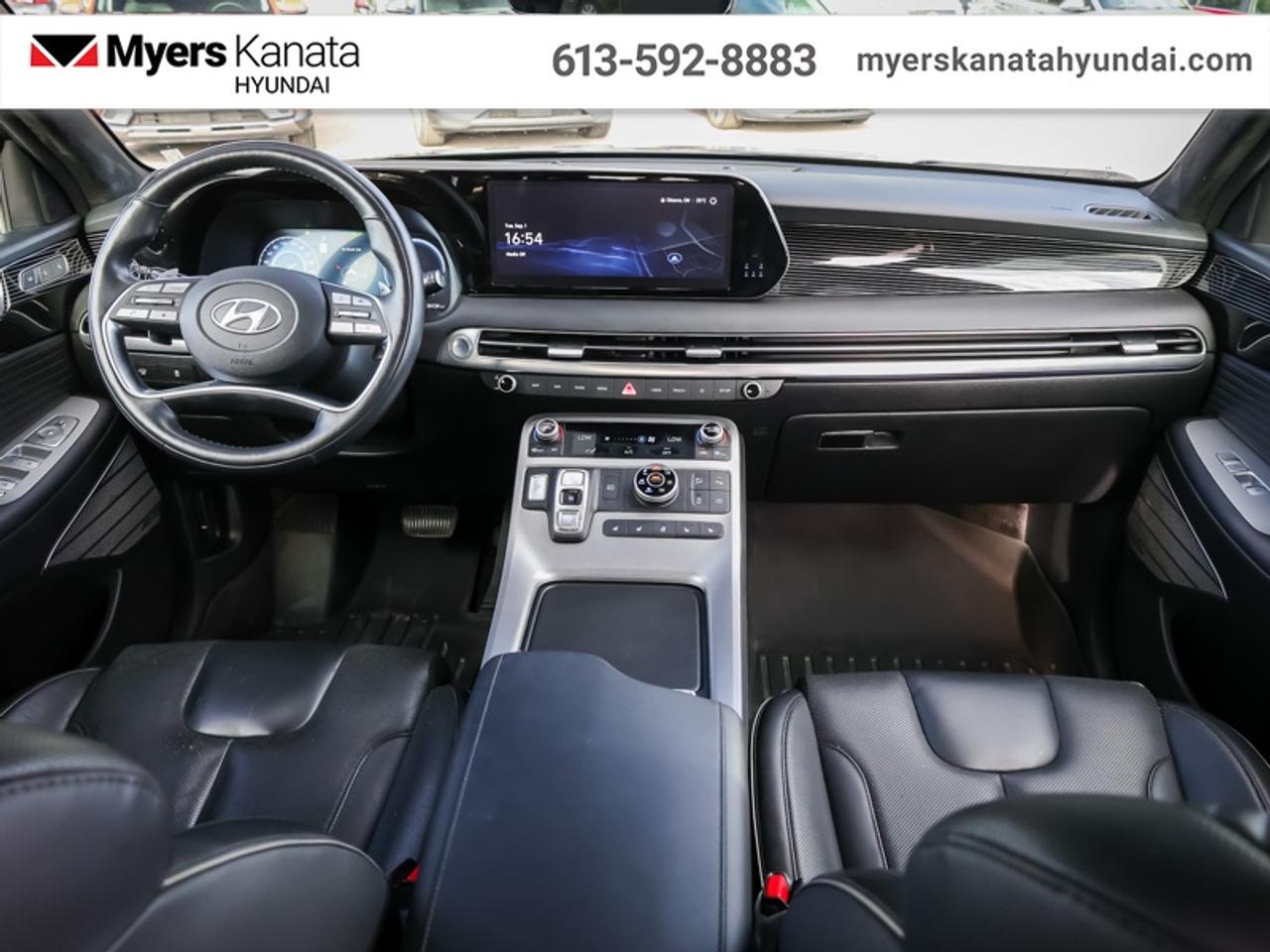 2025 Hyundai PALISADE Ultimate Calligraphy 7-Passenger Photo