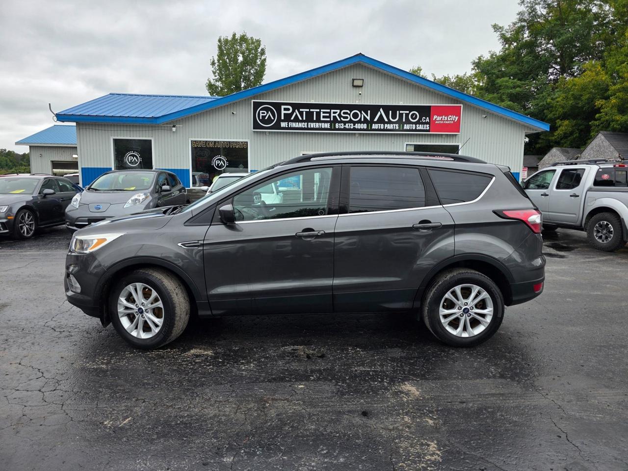 2018 Ford Escape SE 4WD Photo1