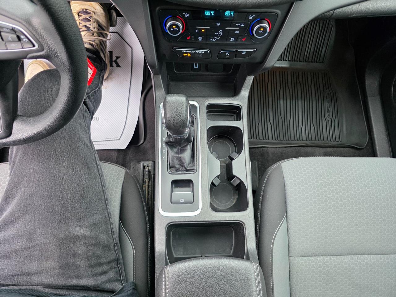 2018 Ford Escape SE 4WD Photo