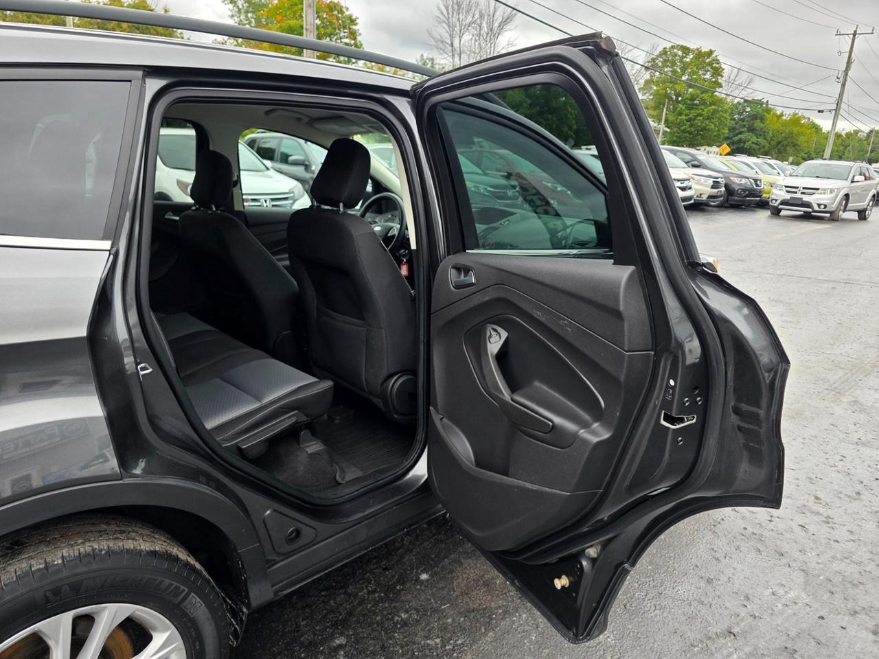 2018 Ford Escape SE 4WD Photo