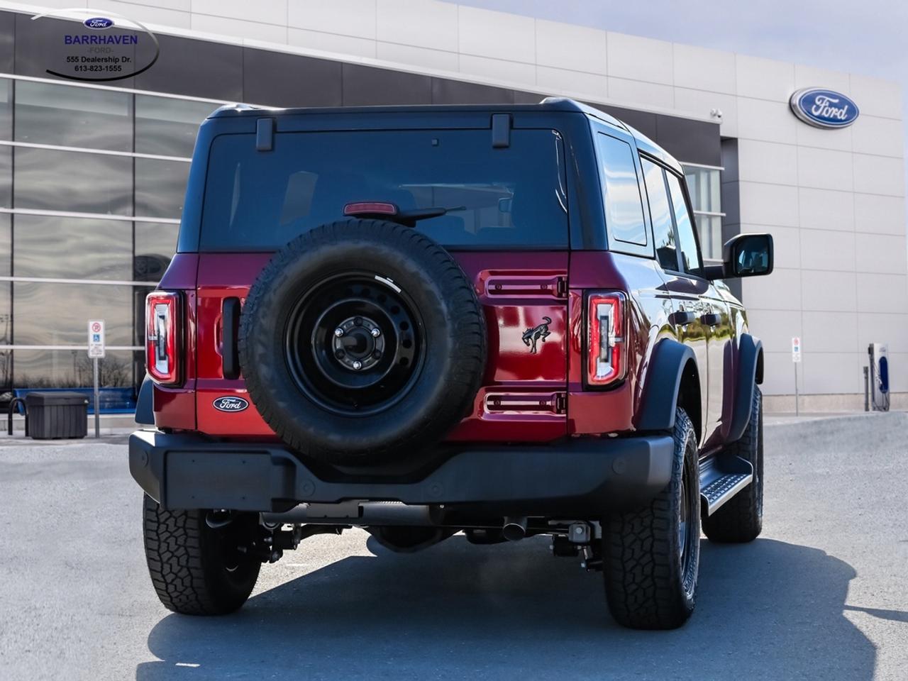 2026 Ford Bronco Outer Banks Photo