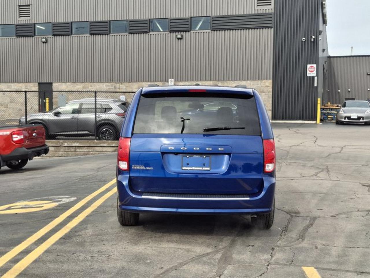 2019 Dodge Grand Caravan SXT Premium Plus | Navi | DVD | Split Leather + Suede | Power Tailgate + Sliding Doors| and More ! Photo