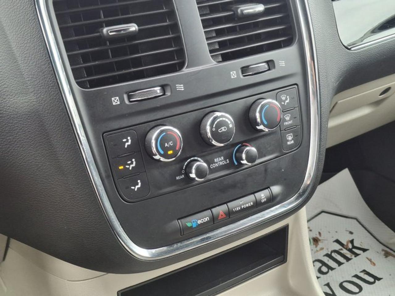 2019 Dodge Grand Caravan SXT Premium Plus | Navi | DVD | Split Leather + Suede | Power Tailgate + Sliding Doors| and More ! Photo