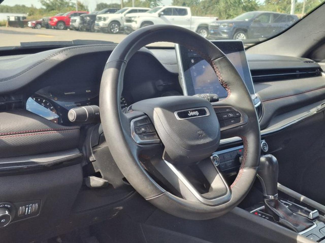 2023 Jeep Compass Trailhawk 4X4 | Leather/Cloth Split | Htd Wheel + Seats | Power Liftgate | Carplay + Android & More! Photo