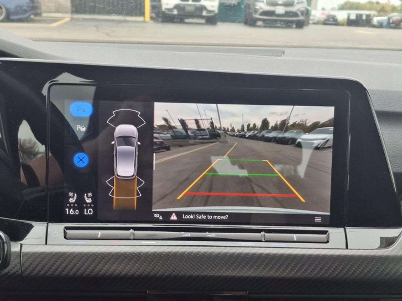 2023 Volkswagen Golf R 20th Anniversary AWD | Leather | Nav | HUD | Adaptive Cruise | Cooled + Heated Seats | and More ! Photo
