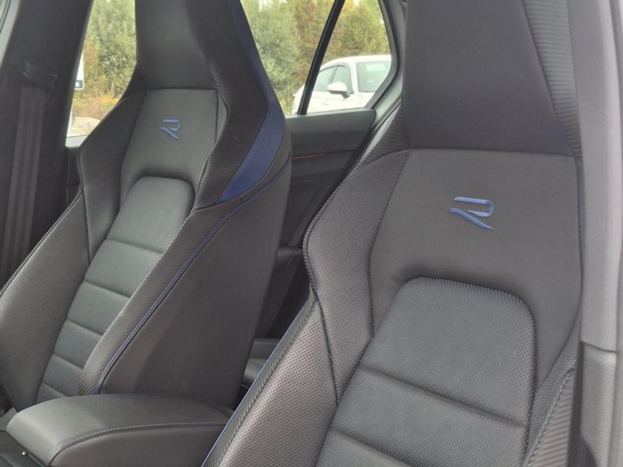 2023 Volkswagen Golf R 20th Anniversary AWD | Leather | Nav | HUD | Adaptive Cruise | Cooled + Heated Seats | and More ! Photo