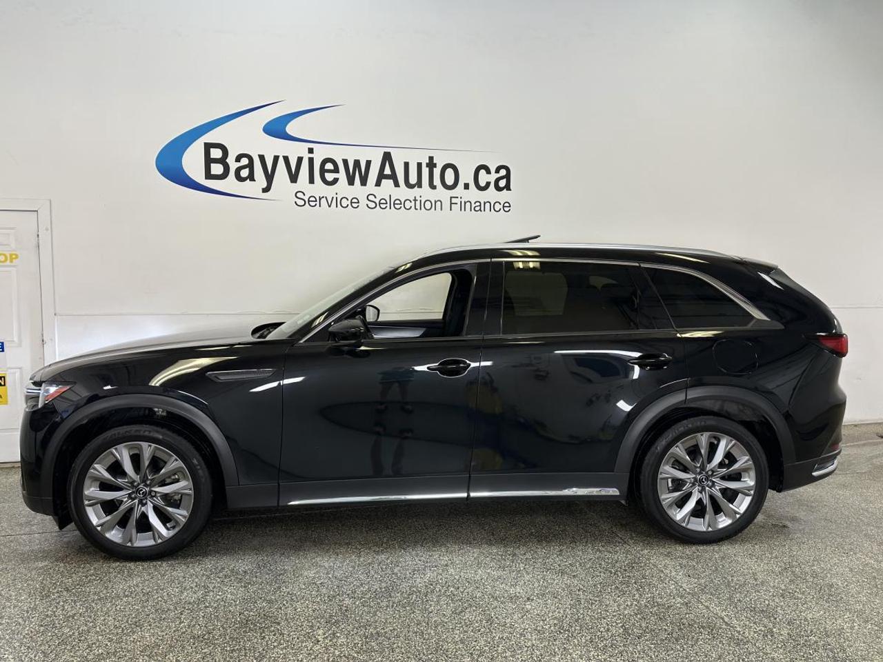 2024 Mazda CX-90 MHEV GT/HYBRID/AWD/HUD/ROOF/NAVI/OFF 1 OWNER LEASE! Photo3