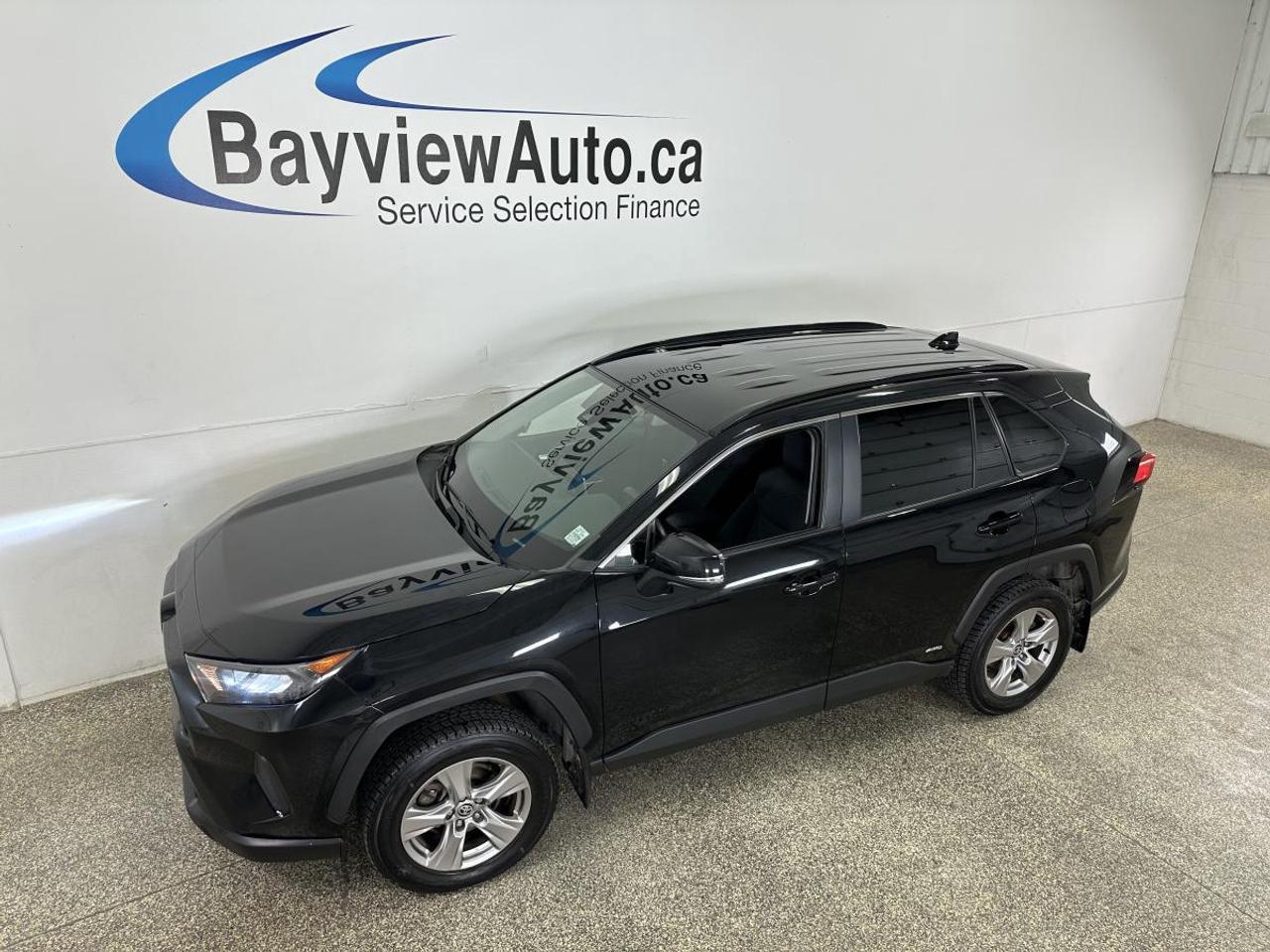 2023 Toyota RAV4 Hybrid HYBRID/LE/AWD/OFF 1 OWNER LEASE! Photo