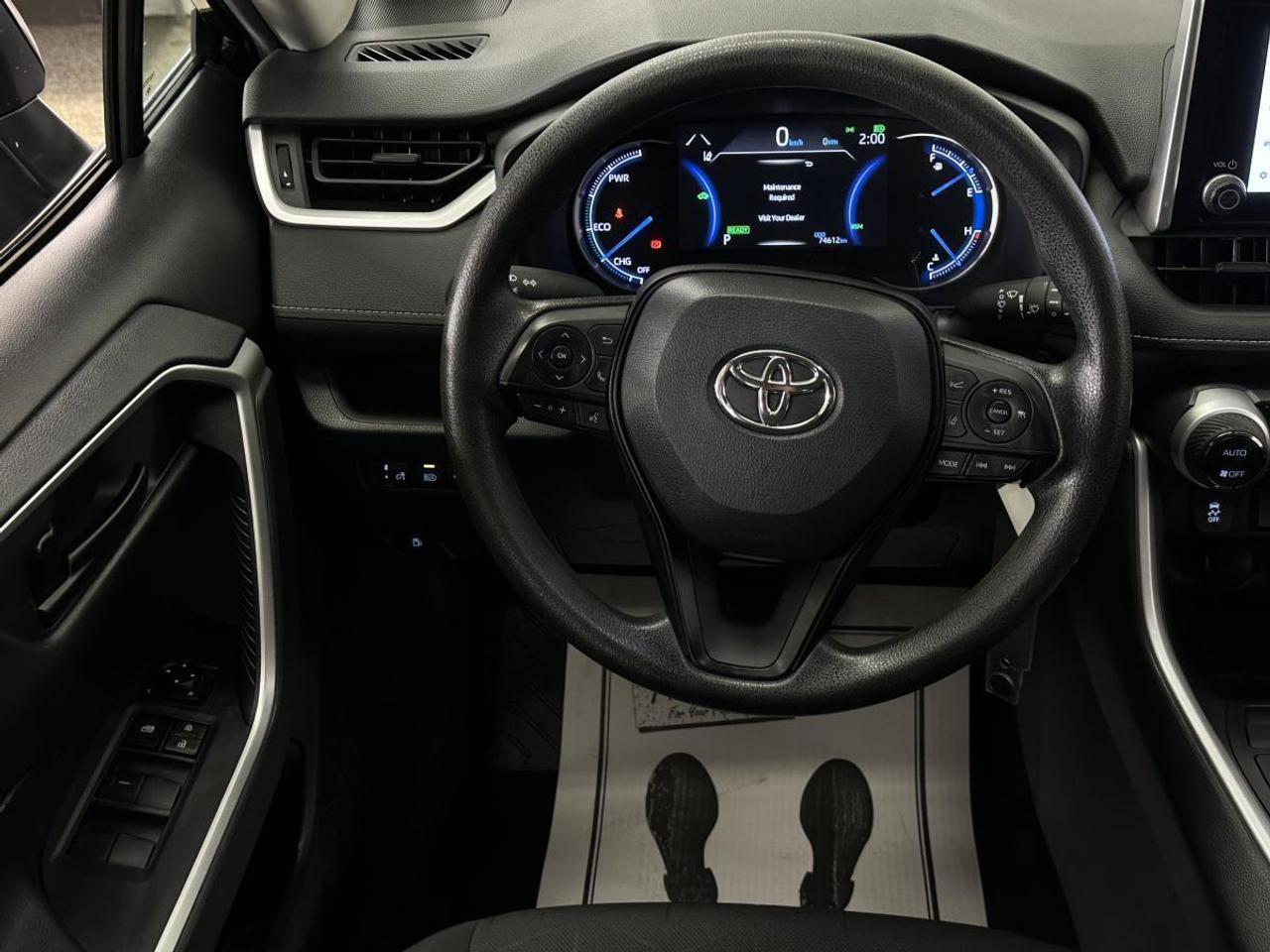 2023 Toyota RAV4 Hybrid HYBRID/LE/AWD/OFF 1 OWNER LEASE! Photo