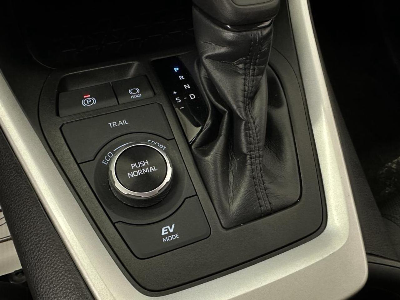2023 Toyota RAV4 Hybrid HYBRID/LE/AWD/OFF 1 OWNER LEASE! Photo