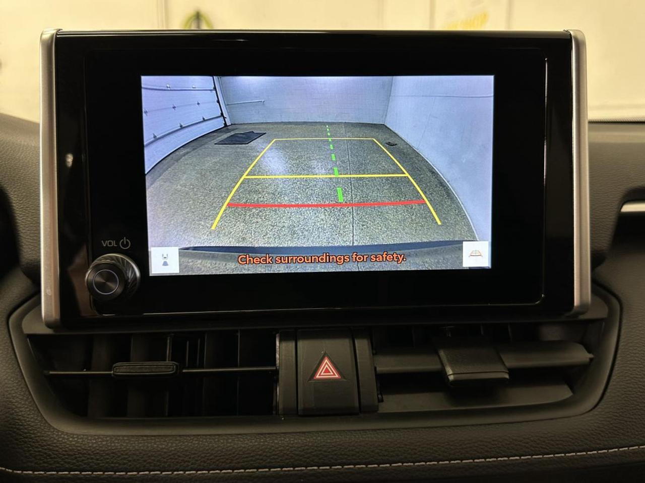 2023 Toyota RAV4 Hybrid HYBRID/LE/AWD/OFF 1 OWNER LEASE! Photo