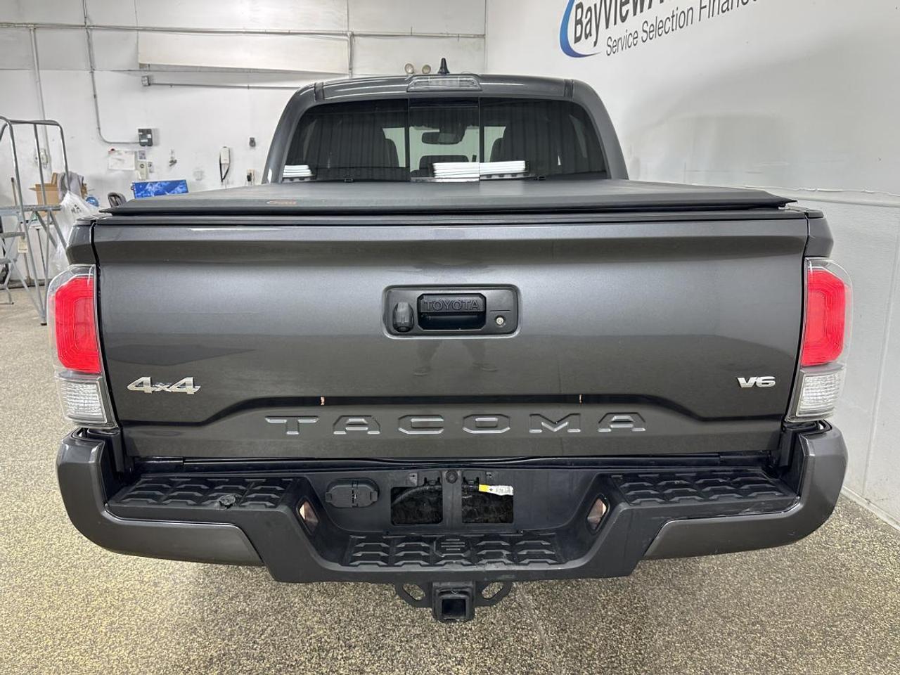 2023 Toyota Tacoma TRD Off Road V6 TRD OFF ROAD/PREMIUM/LEATHER/ROOF/CRAWL CONTROL/51KM! Photo
