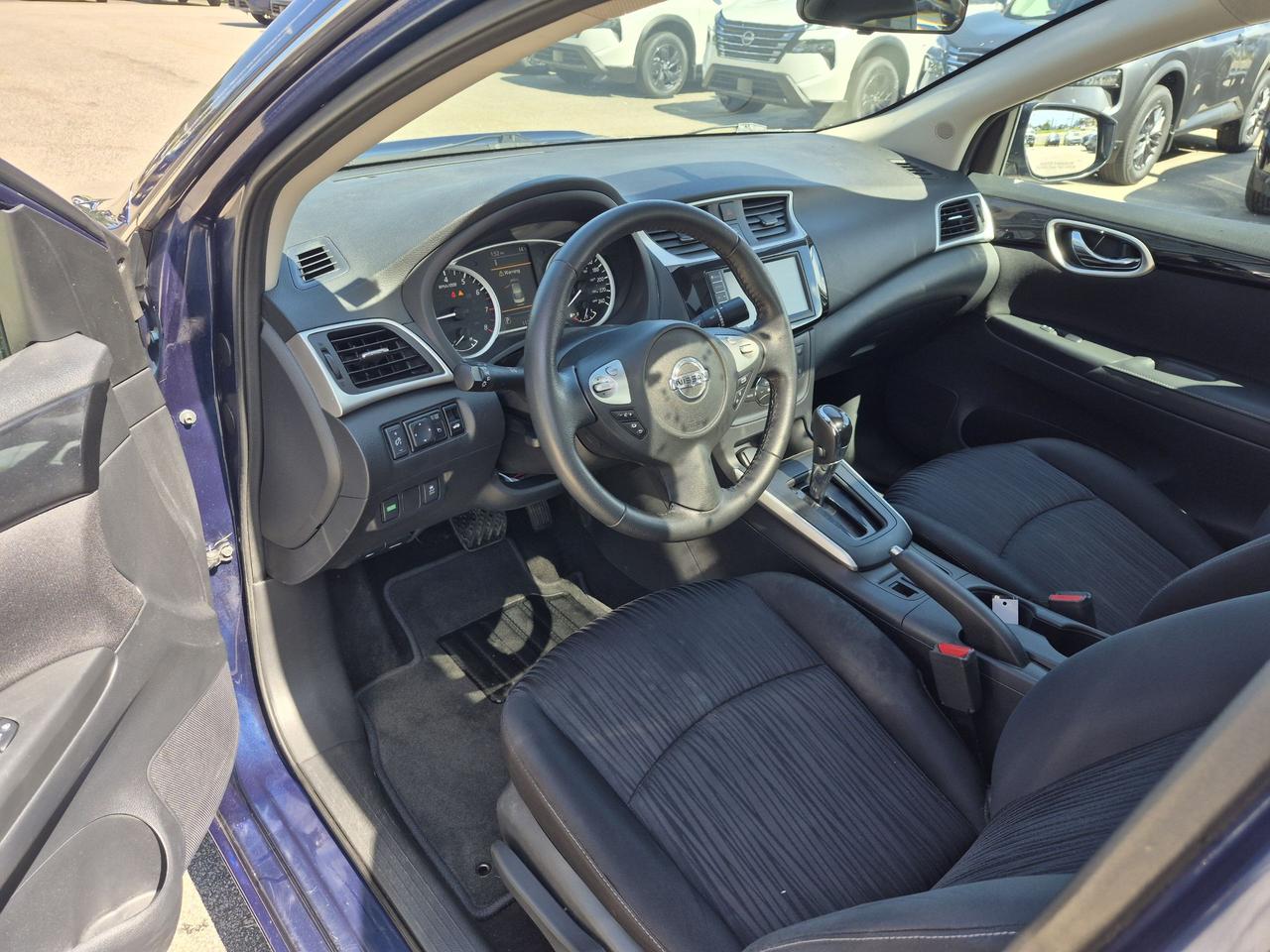 2019 Nissan Sentra SV STYLE PKG - ALLOY WHEELS - SUNROOF Photo