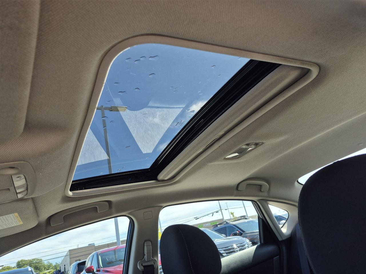 2019 Nissan Sentra SV STYLE PKG - ALLOY WHEELS - SUNROOF Photo